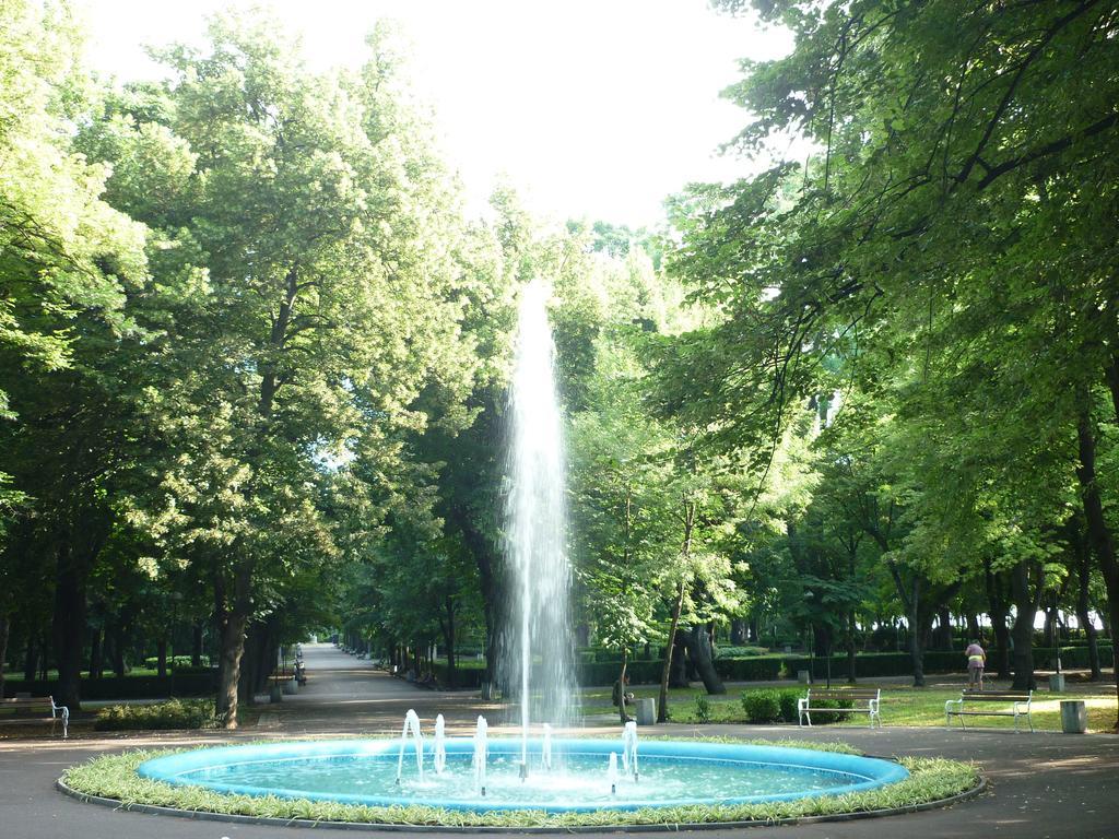 Sea Garden Plaza Apartment - Free Parking Burgas Room photo